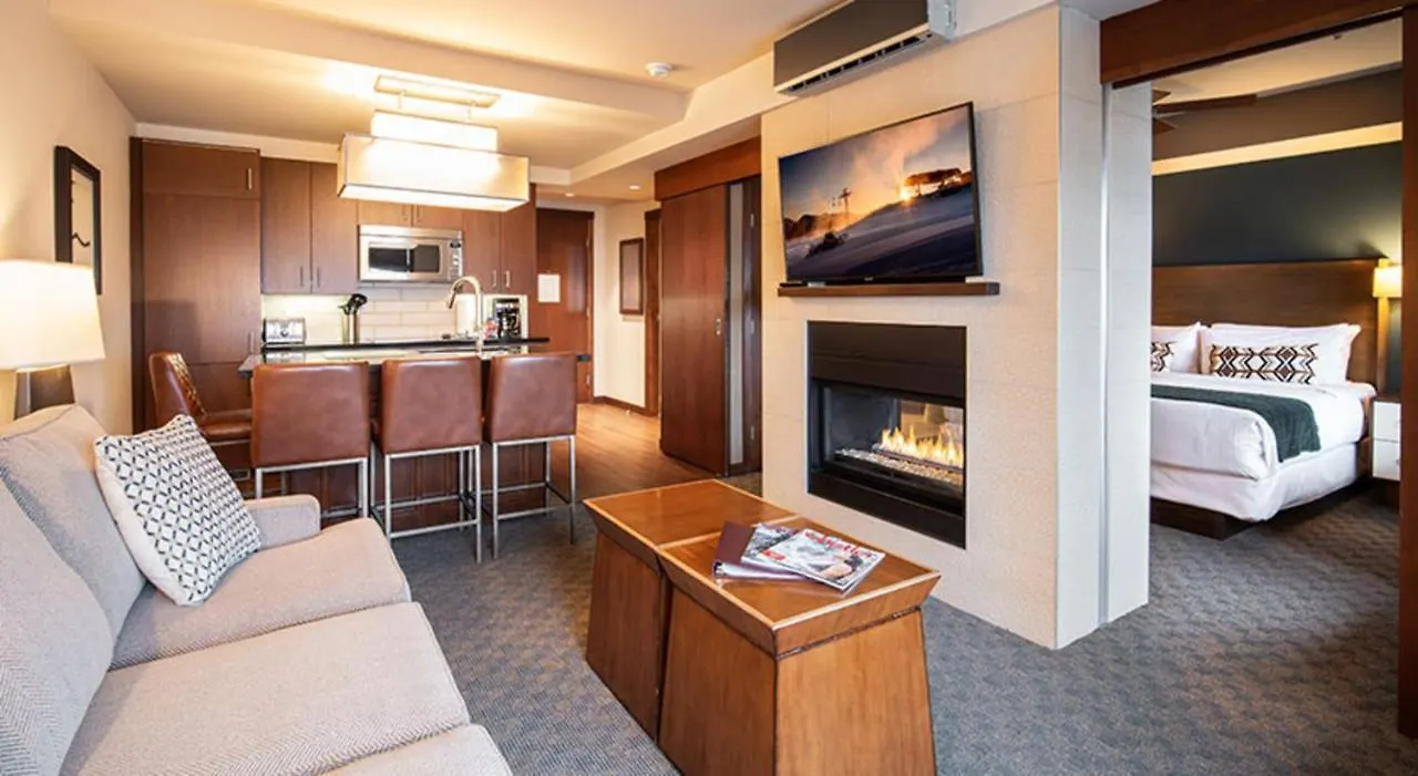 Aparthotel Evolution Whistler 4*,  Kanada