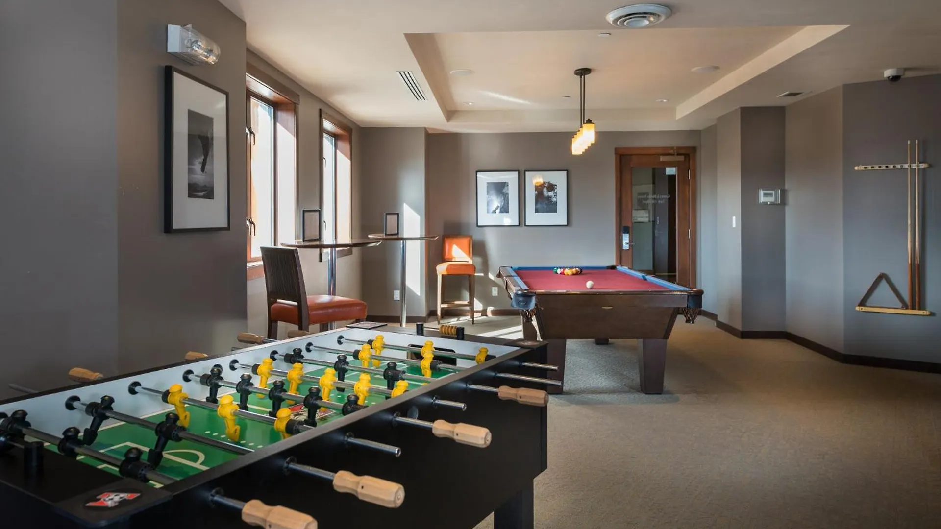 Evolution Whistler Aparthotel