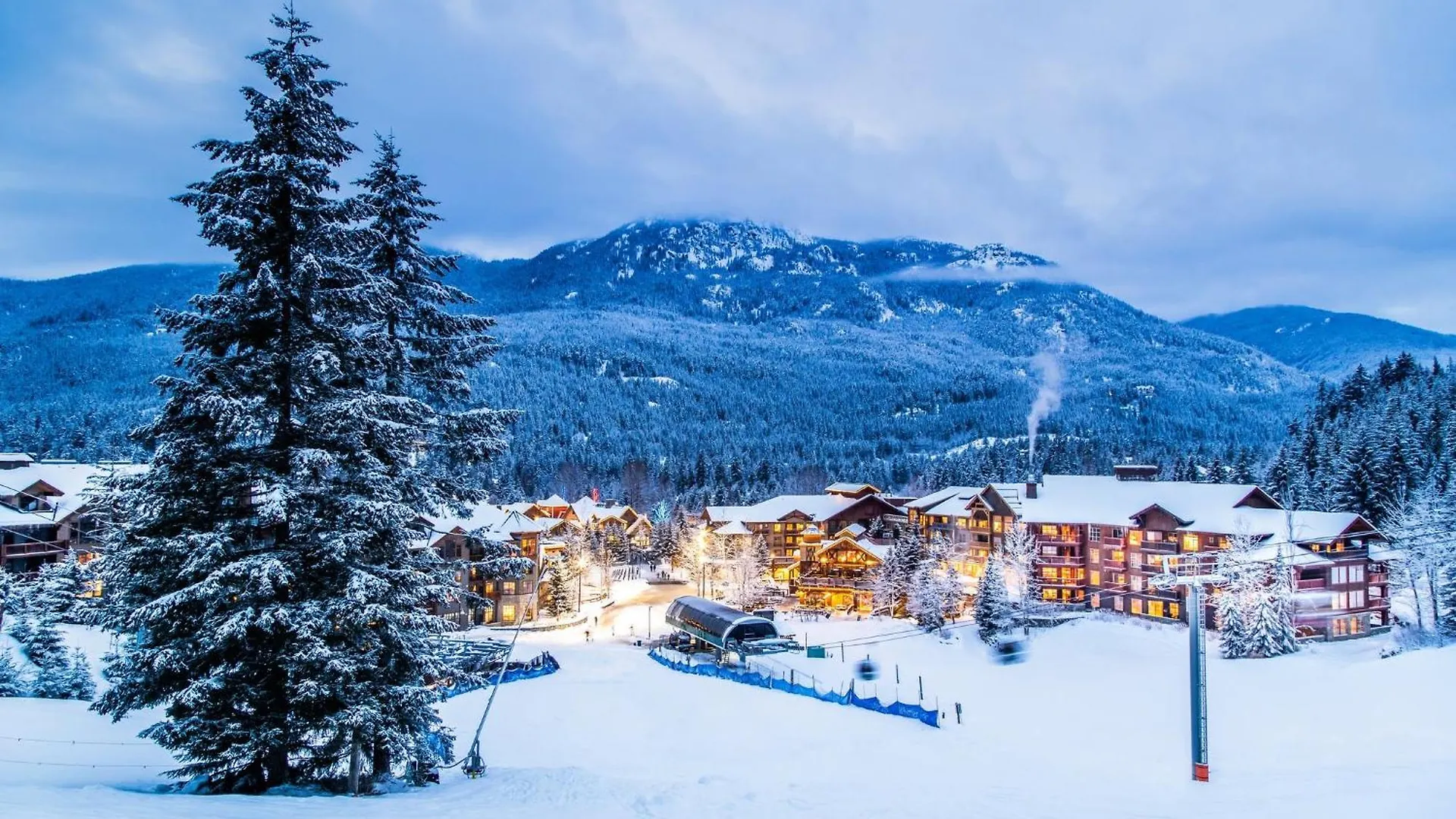 ****  Evolution Whistler Aparthotel Canada