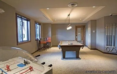 Evolution Whistler Aparthotel